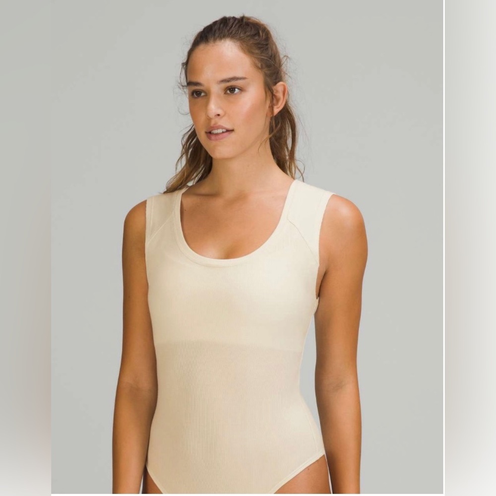 Lululemon LA Scoop Neck Bodysuit in White Opal - size XS/S